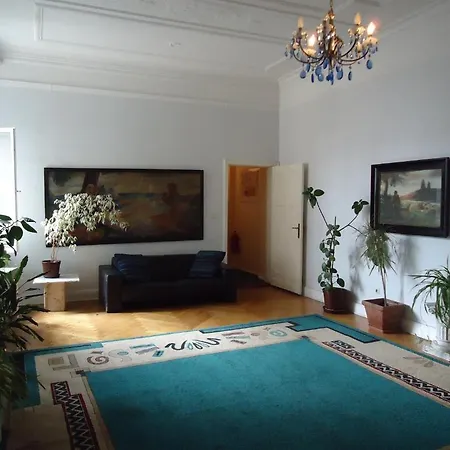 Hotel-pension Austriana Gasthof 2*